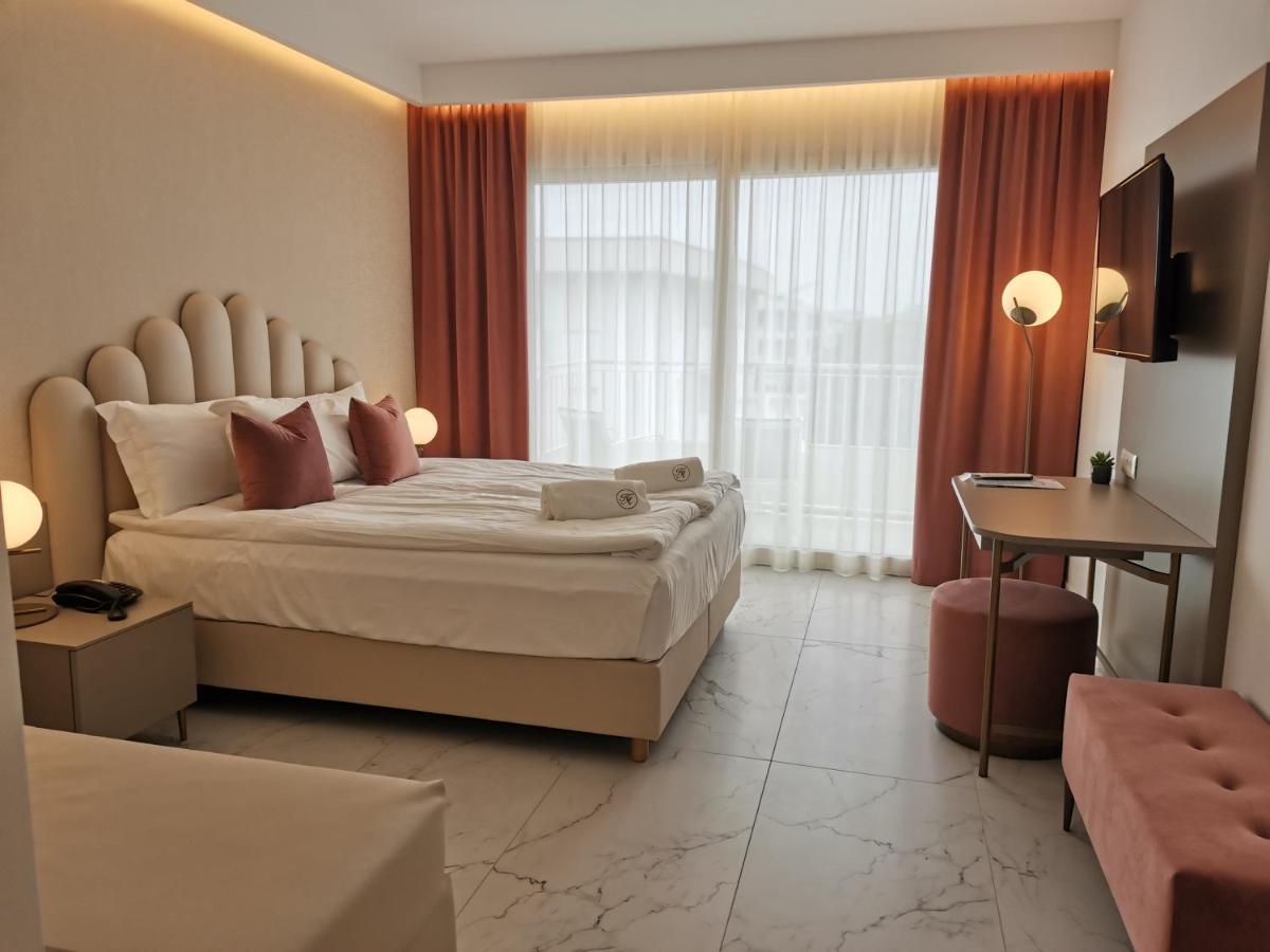 Hotel Astoria Бібіоне Екстер'єр фото